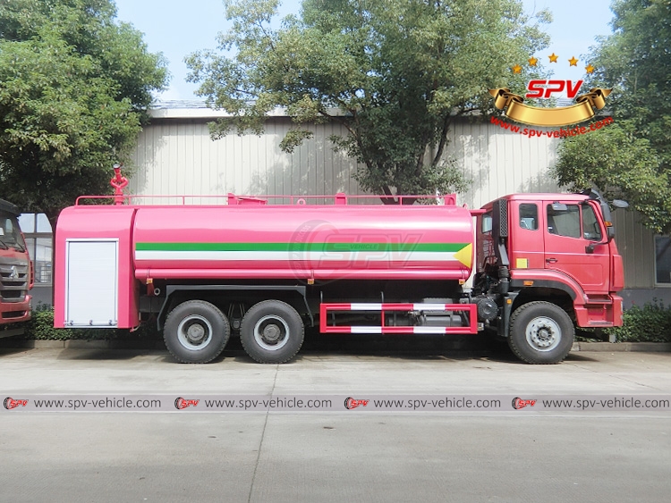 20,000 litres Fire Water Tanker Sinotruk - RS